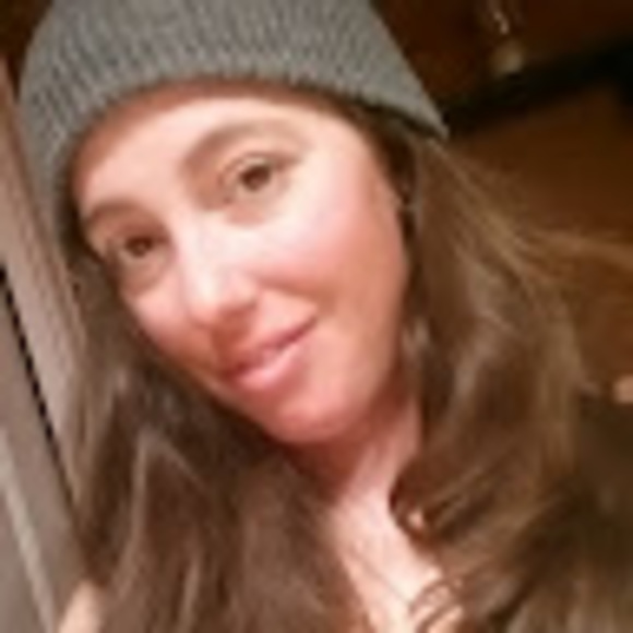 Meet your Posher, Louise - Picture 1 of 1